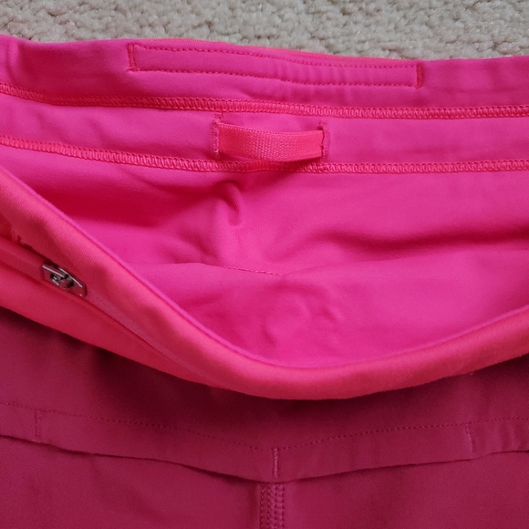 Lululemon Speed Up Short 2.5" - Picture 5 of 6